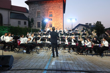 27. poletni večer ob Dnevu državnosti koncert Godbe Cerknica 25 Foto Ljubo Vukelič